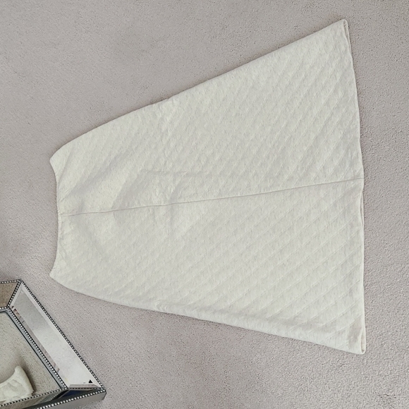 DKNY Long Comfy Beige Skirt NWOT - Picture 1 of 4